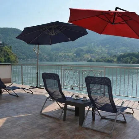 Oaza - Zvornicko Jezero Casa de hóspedes Zvornik