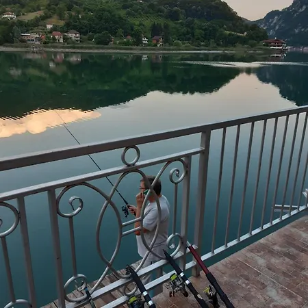 Oaza - Zvornicko Jezero Zvornik